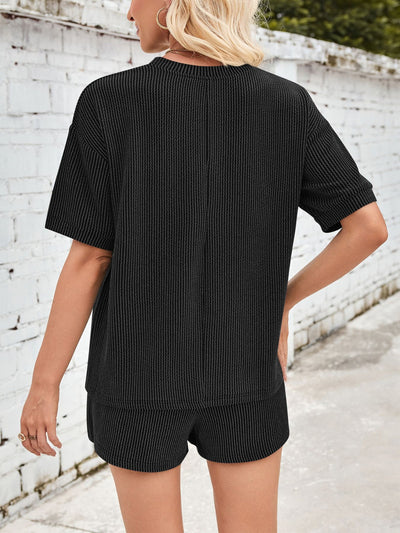 Lucía – Conjunto de Loungewear en Tejido Canalé Súper Cómodo