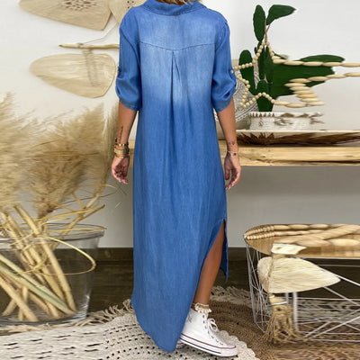 Lea – Vestido largo estilo denim con abertura lateral
