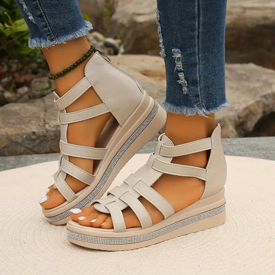 CHLOE | Sandalias de cuña elegantes