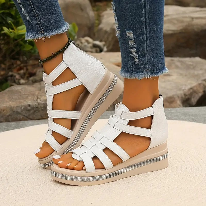CHLOE | Sandalias de cuña elegantes