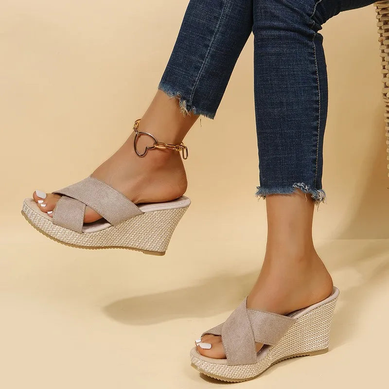 JEVIE | Sandalias de cuña elegantes