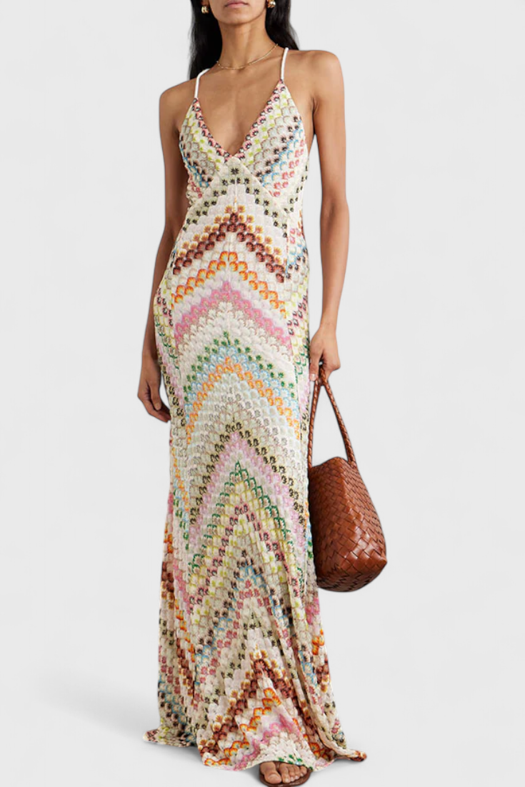 Agustina – Vestido Largo de Encaje con Escote en V y Motivo Zigzag